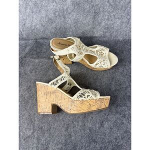 AMERICAN EAGLE CREAM LACE CORK WEDGE SANDAL SIZE 7.5 cottagecore beachy y2k‎
